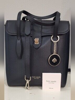Kate Spade Essentials Meduim North South Tote Handbag NWT (includes KS charm)!♠️
